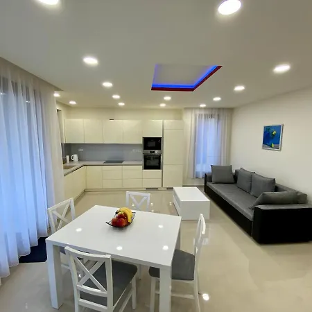 Victory100 Apartman Apartment Balatonlelle